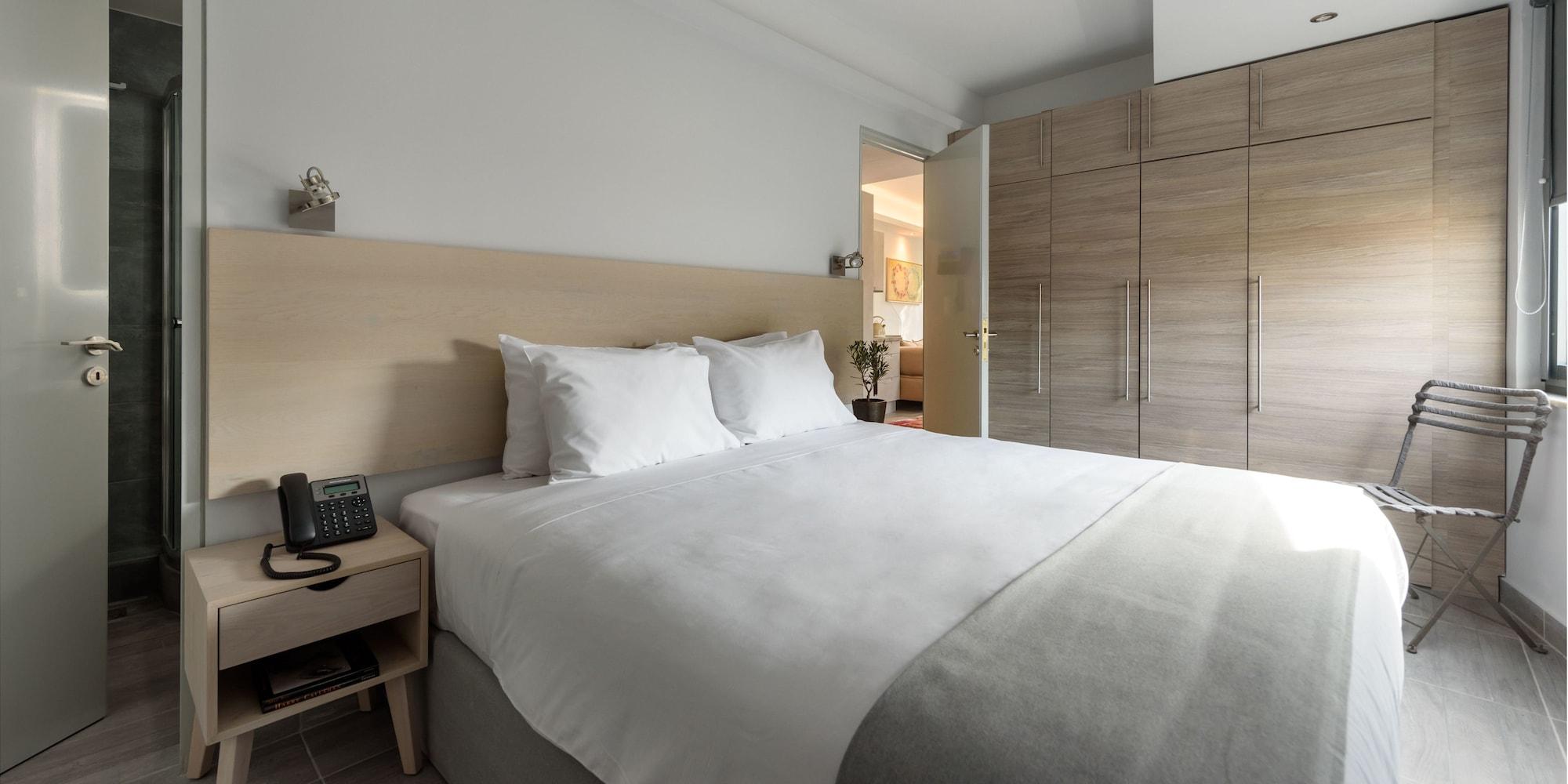 Fos Residential Apartments Атина Екстериор снимка